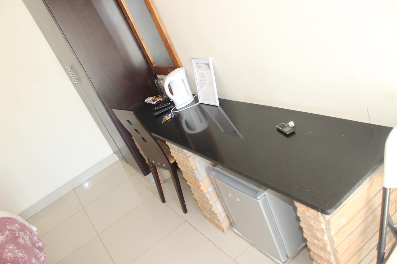 Tsumeb Guesthouse Kamho Экстерьер фото