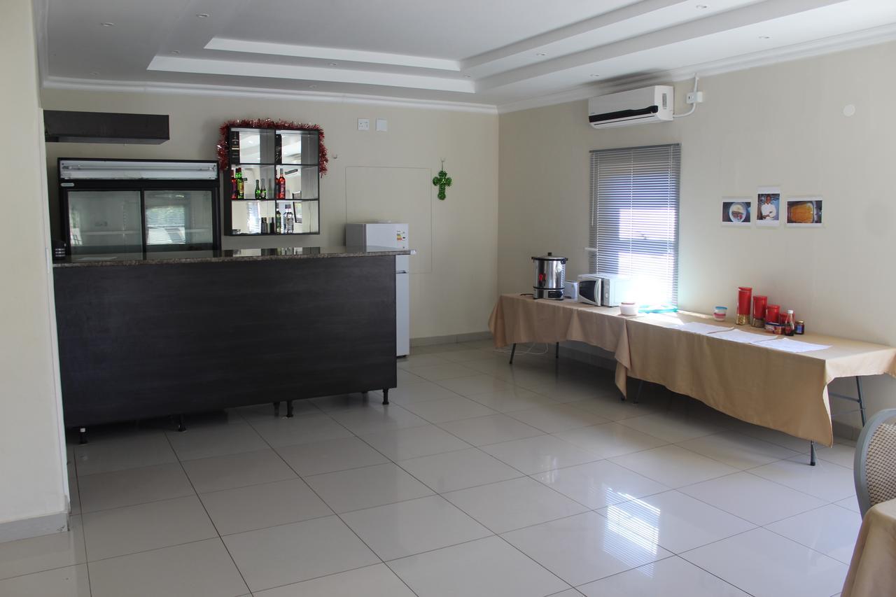 Tsumeb Guesthouse Kamho Экстерьер фото